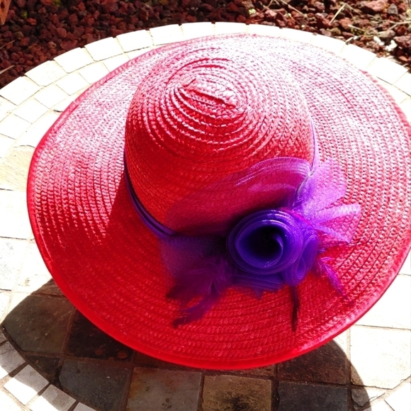 NEW LADIES RED HAT SOCIETY STRAW BRIM HAT WITH PURPLE BOW - Picture 2 of 10